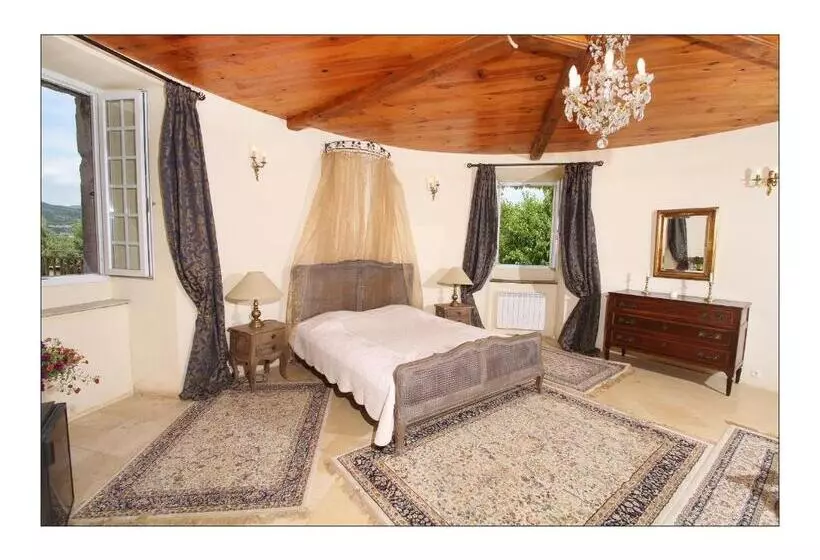 Comfort-huone, Chateau De Mauras