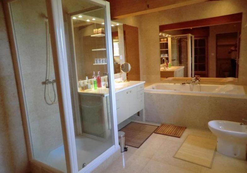 컴포트 룸, Chateau De Mauras