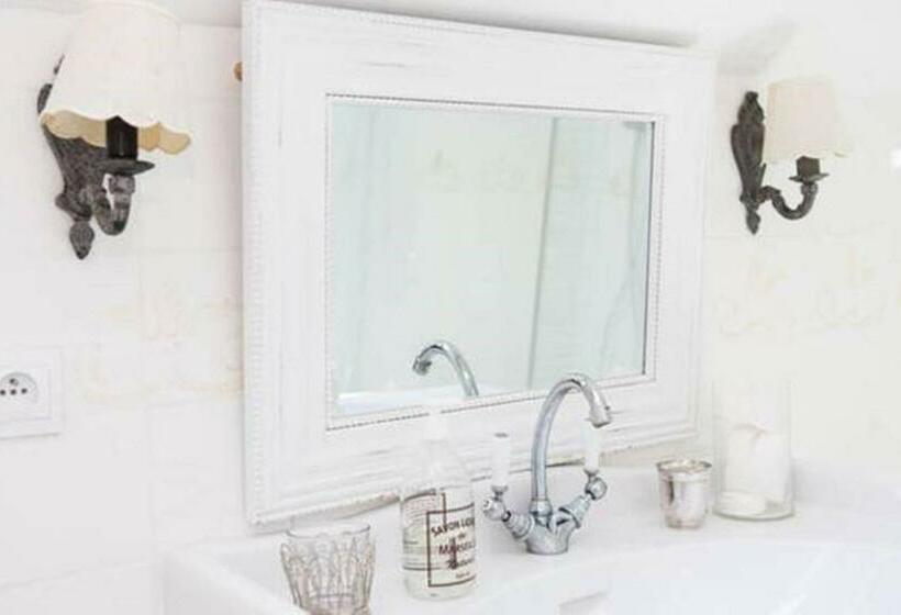 Номер Стандарт, Château Beauséjour