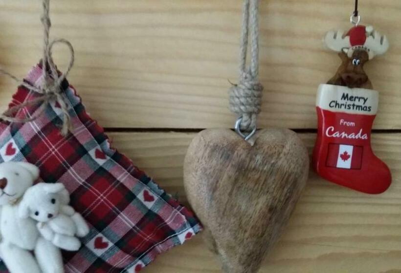 חדר סטנדרט נוף להרים, Les Lupins