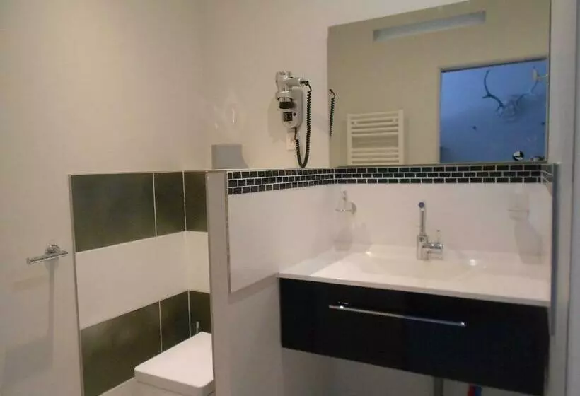 ファミリールーム, Les Tournelles Chambres D Hôtes