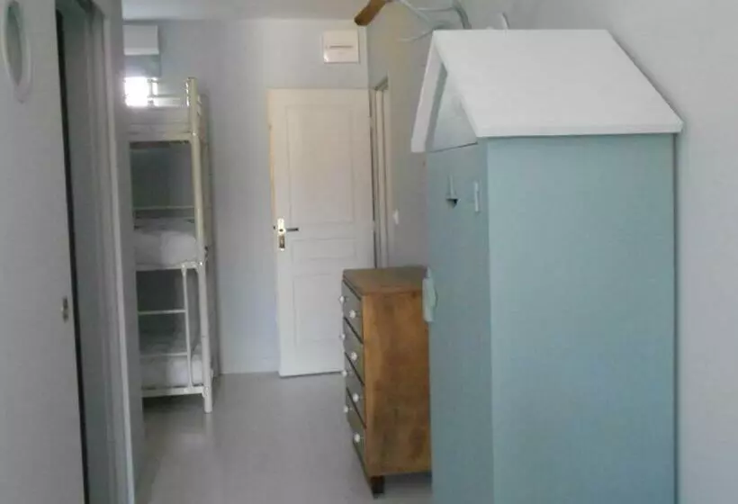 ファミリールーム, Les Tournelles Chambres D Hôtes