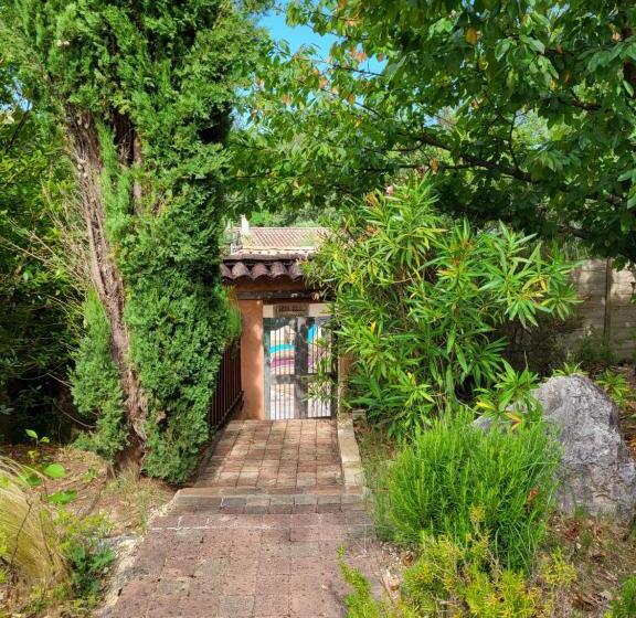 Номер Стандарт, Studios Et Chambre La Sauvasse