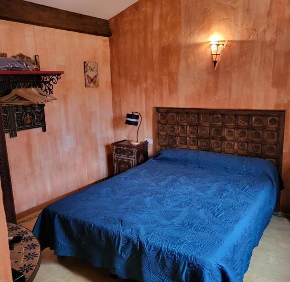 סטודיו סופריור, Studios Et Chambre La Sauvasse