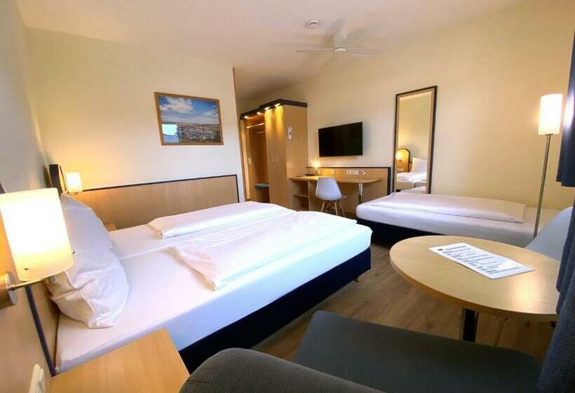 スタンダードトリプルルーム, Am Wiesenweg L 24h Check In