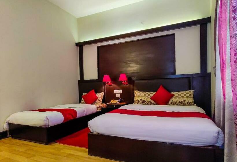 Deluxe Familie Værelse, Ananda Inn