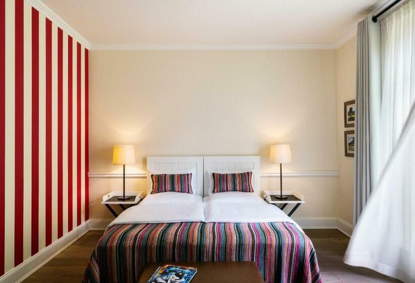 Standardzimmer, & Gästehaus Gut Kaden