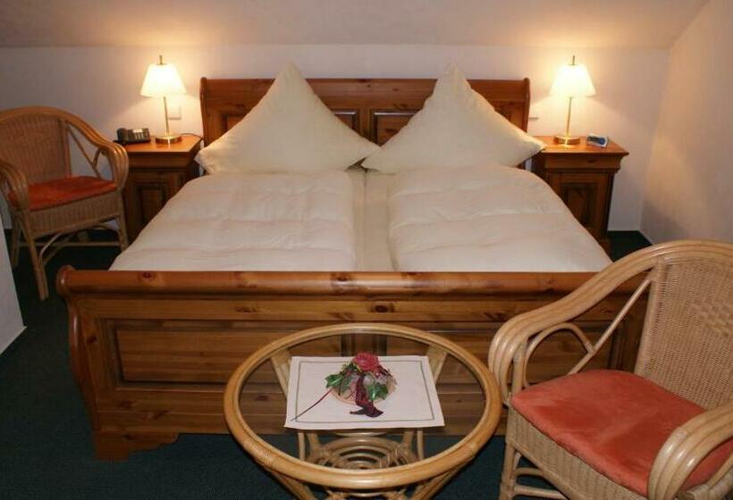 Номер Стандарт, Landhotel Lönskrug