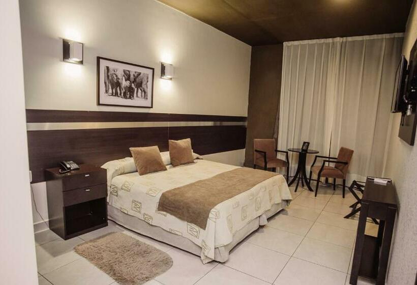 غرفة قياسية, Maria S