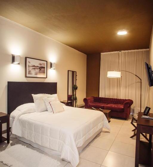 غرفة قياسية, Maria S