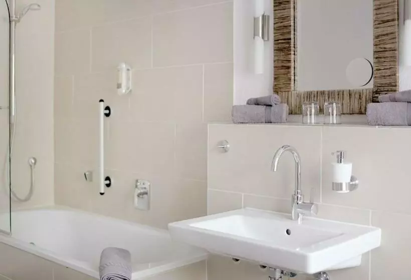 バルコニー付きデラックスルーム, Pension & Seminarhaus Haus Am Fluss