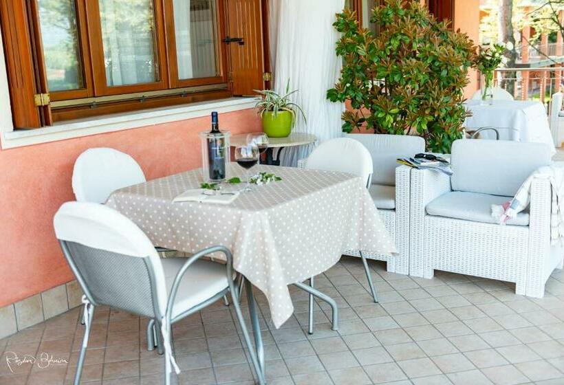 إستوديو قياسى, Residence Oasi