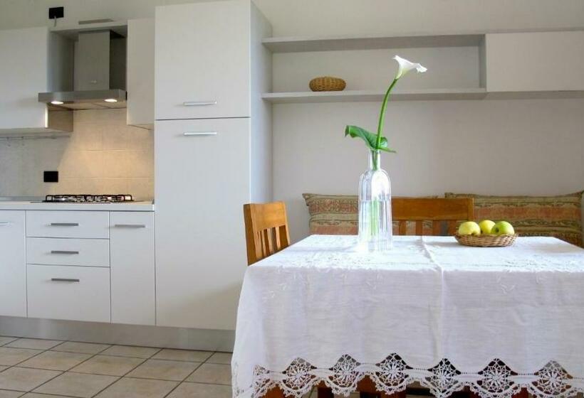 شقة غرفة واحدة, Residence Oasi