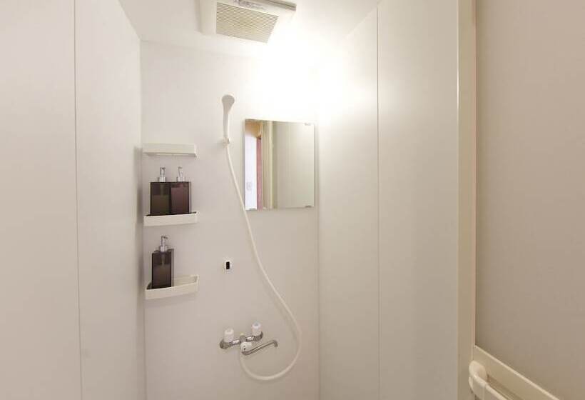 غرفة رباعية اقتصادية مع حمام مشترك, The Pax Hostel