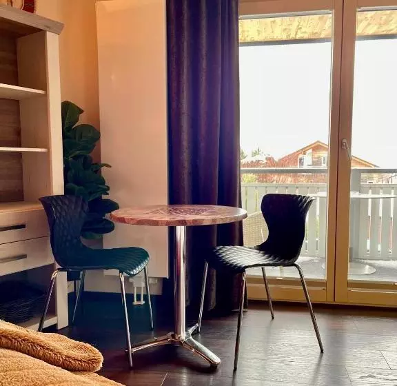 Standard Kolmen Hengen Huone Parveke, Vintage Hotel Charivari Sommer Hörnerbahnen Kostenlos