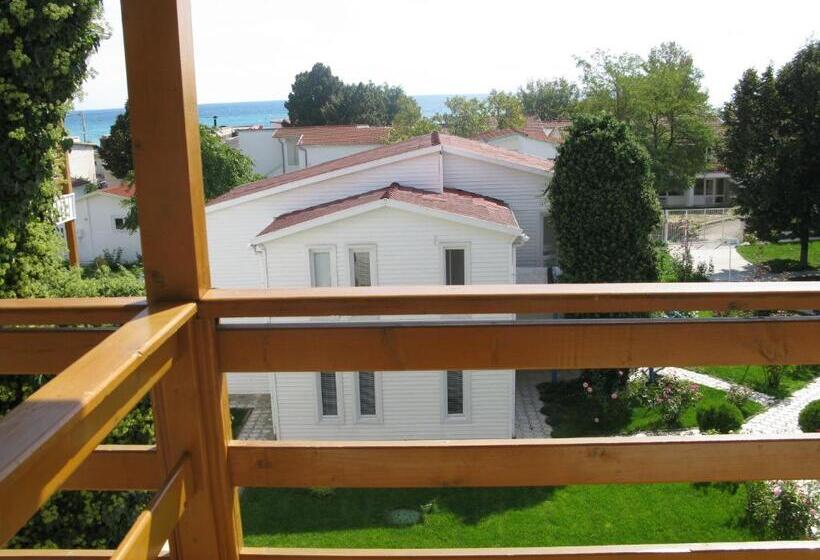 غرفة قياسية حمام مشترك, Hostel White Inn