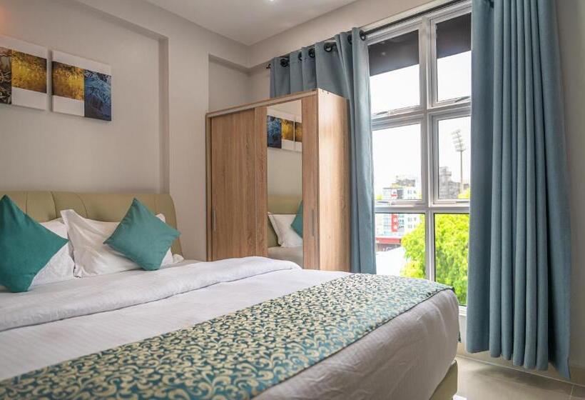 اتاق استاندارد با تخت بزرگ, Tour Inn