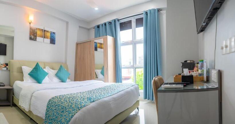 اتاق استاندارد با تخت بزرگ, Tour Inn