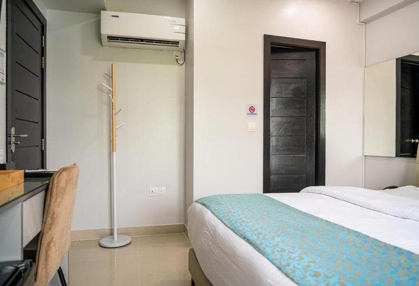 اتاق استاندارد با تخت بزرگ, Tour Inn