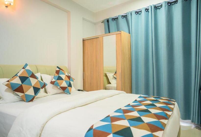 اتاق استاندارد با تخت بزرگ, Tour Inn