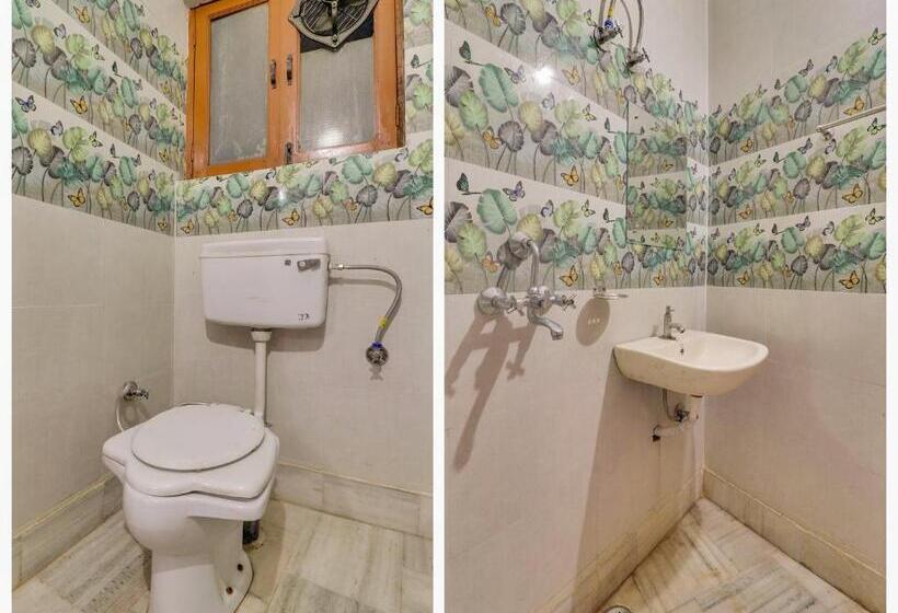 חדר סטנדרט, Yug Residency