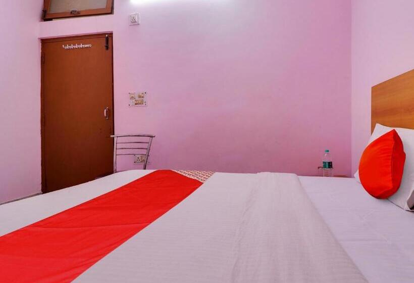 חדר סטנדרט, Yug Residency