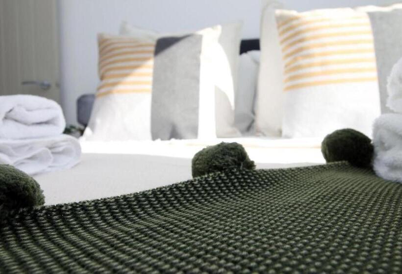 בית, חדר שינה 1, Old Market House