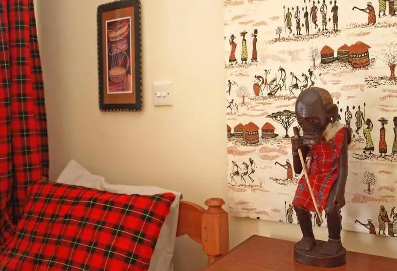 اتاق استاندارد, Voi Lutheran Guesthouse