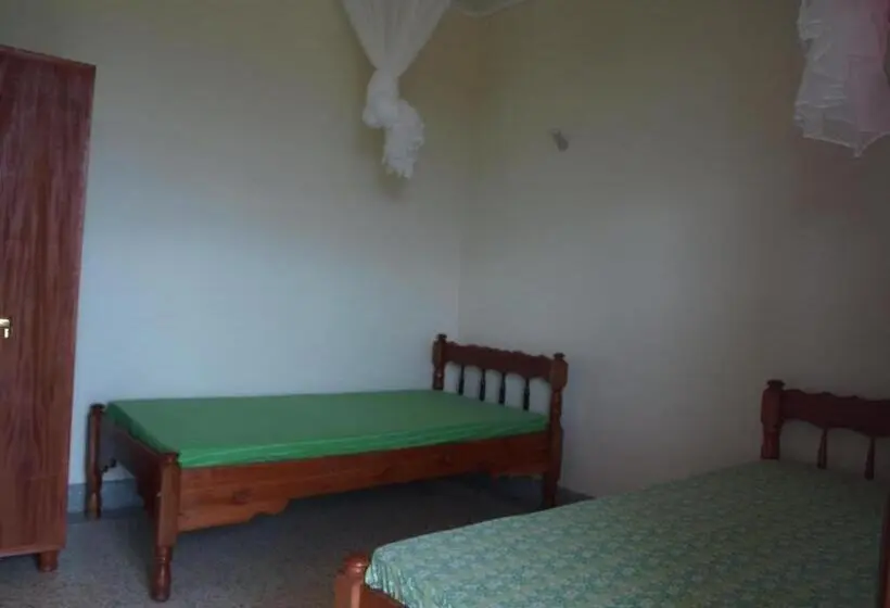 اتاق اکونومی, Voi Lutheran Guesthouse