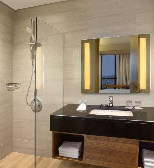 חדר דלוקס, Batiqa Hotel Lampung