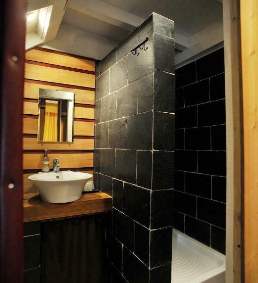 חדר סטנדרט, Château De La Chasseguerre