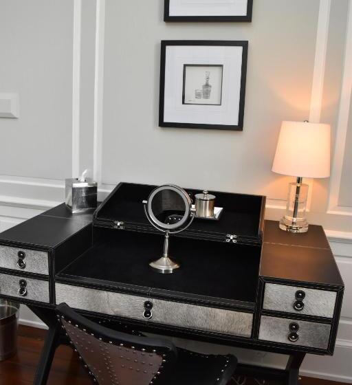 带大床的标准间, Inn At Evergreen