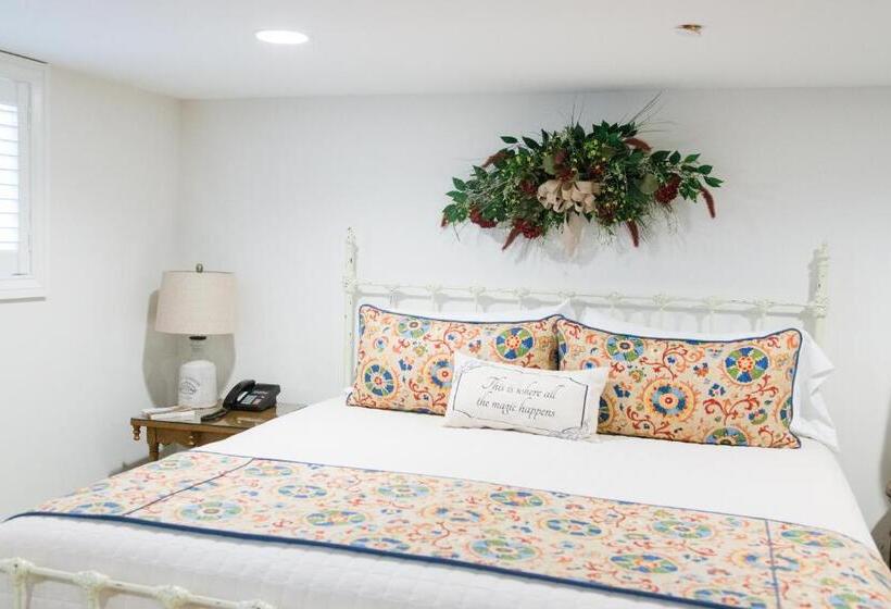 Стандартный Номер Кровать Кинг, Inn At Evergreen