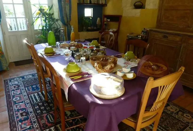 ガーデンビュースタンダードルーム, L Echappée Belle Périgord