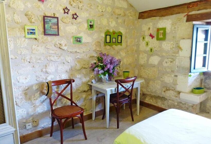 Номер Стандарт Вид на Сад, L Echappée Belle Périgord