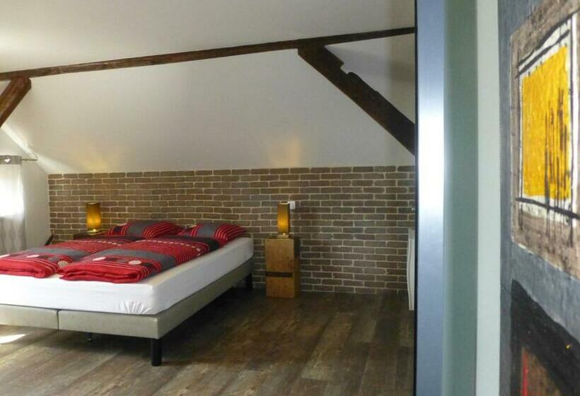 غرفة قياسية, L’été En Novembre