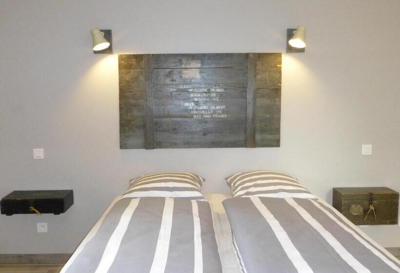 غرفة قياسية, L’été En Novembre