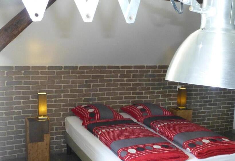 منزل 4 غرف نوم, L’été En Novembre