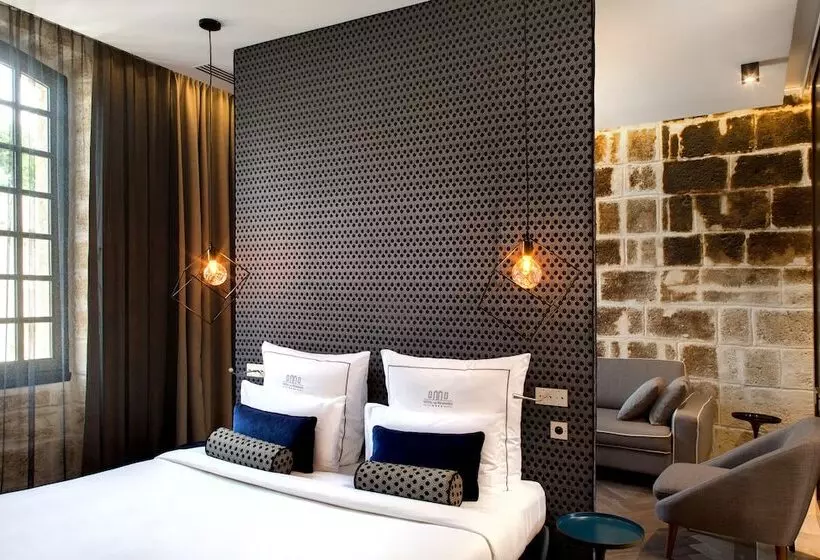 سوییت جونیور, Boutique Hôtel Des Remparts & Spa