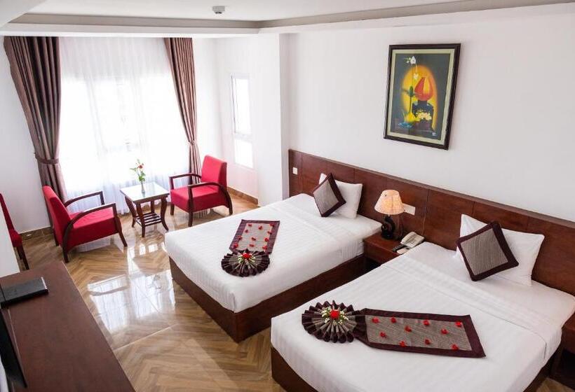 اتاق سوپریور با چشم‌انداز شهر, Gem