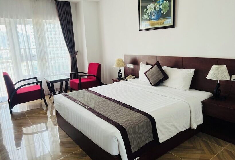 Deluxe room with river view, Gem