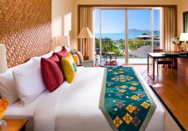 Deluxe room with river view, Gem