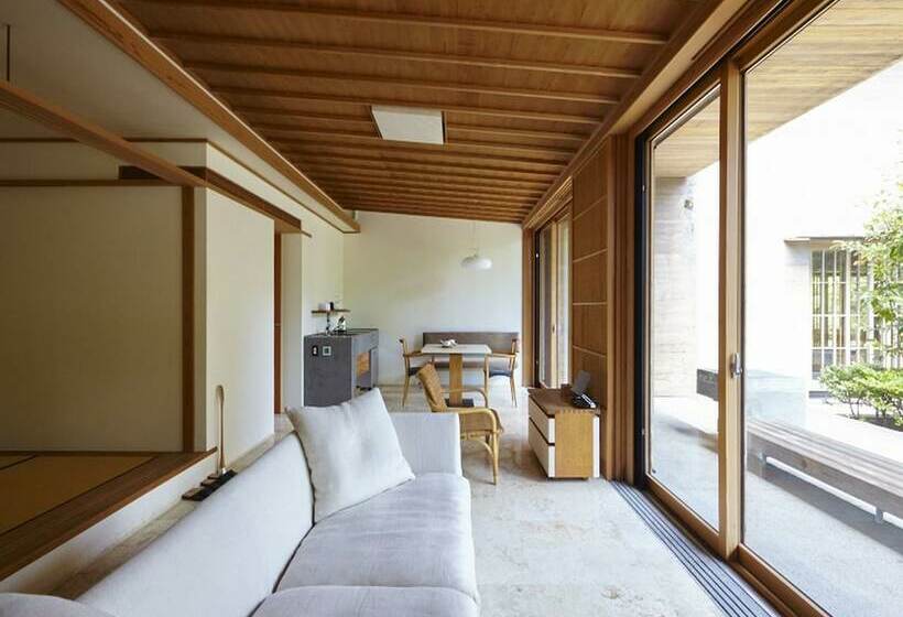 标准间, Numazu Club