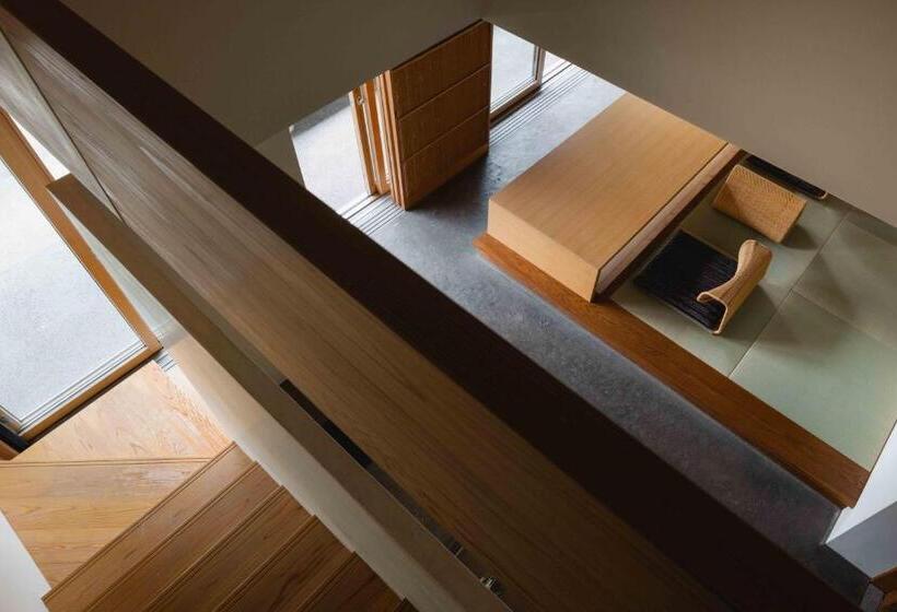 复式房间, Numazu Club