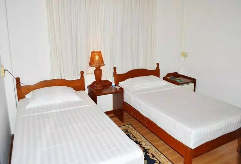 اتاق استاندارد, Thurizza