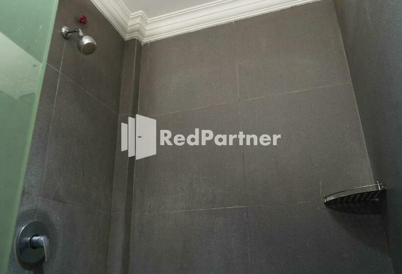 디럭스 룸, Wisma Sederhana Mitra Reddoorz