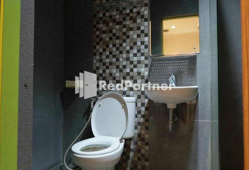 디럭스 룸, Wisma Sederhana Mitra Reddoorz