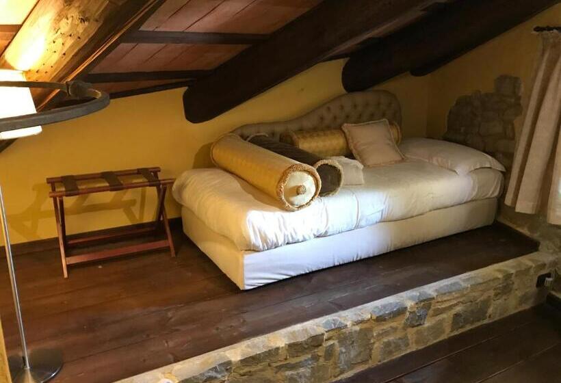 Номер Дюплекс, Dimora I Manichei