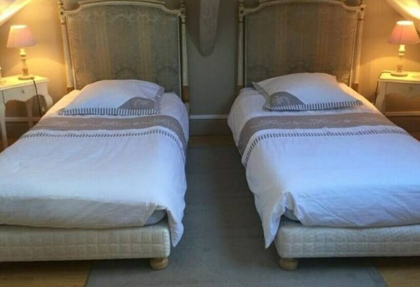 四人标准间, Le Corrigot