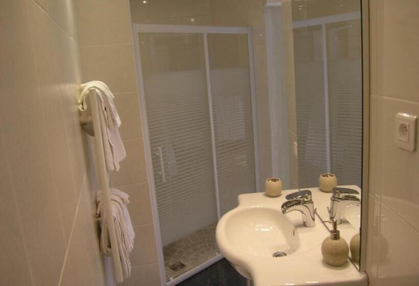 基本间, Le Corrigot